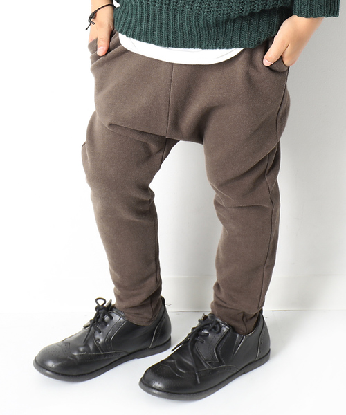 devirock(デビロック)の「スウェットサルエルパンツ(その他パンツ・キッズ・ブラック/杢グレー/ネイビー/ブルー系その他/グリーン系その他/カーキ/パープル系その他/パープル/スモークピンク/モカ/キャメル・80cm/90cm/95cm/100cm/110cm/120cm/130cm/140cm/150cm/160cm)」の3枚目の写真