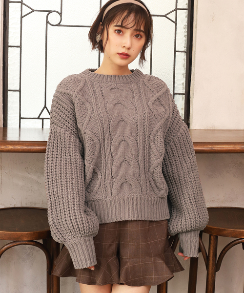 one after another NICE CLAUP（ワンアフターアナザーナイスクラップ）の「【WEB限定】 モールヤーンケーブルニット（ニット/セーター・レディース・アイボリー/モカ/ライトベージュ/ピンク・FREE）」の8枚目の写真