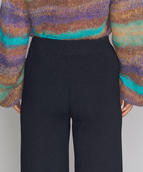 BEAUTY&YOUTH UNITED ARROWS(ビューティーアンドユースユナイテッドアローズ)の「BY 14ゲージ ウールレーヨンフルニードルニットパンツ(その他パンツ・レディース・ネイビー/ナチュラル・FREE)」の13枚目の写真