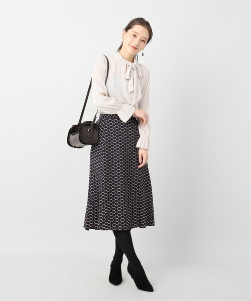 La TOTALITE（ラトータリテ）の「デシンキカプリントミモレスカート【手洗い可能】（スカート・レディース・ブラック/ネイビー・38/36）」の8枚目の写真