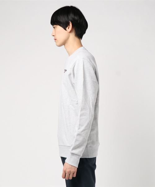 Reebok(リーボック)の「クラシックス ベクター クルー スウェットシャツ / Classics Vector Crew Sweatshirt(スウェット・メンズ・ブラック/ライトグレー/ネイビー・X-LARGE/MEDIUM/LARGE/XX-LARGE/SMALL/X-SMALL)」の4枚目の写真