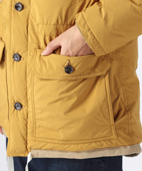 B:MING by BEAMS(ビーミングバイビームス)の「ビーミング by ビームス / ボアハーフダウン(ダウンジャケット/コート・メンズ・ネイビー/マスタード・SMALL/MEDIUM/LARGE)」の10枚目の写真