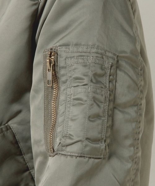 Jewel Changes（ジュエルチェンジズ）の「JCT N TWL ヴィンテージ MA-1（ブルゾン・レディース・オリーブ/ネイビー・36/38）」の7枚目の写真