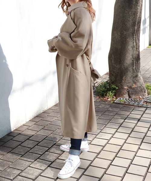 PairPair（ペアペア）の「袖ボリュームトレンチコート（トレンチコート・レディース・ベージュ/ライトグリーン/モカ・FREE）」の8枚目の写真