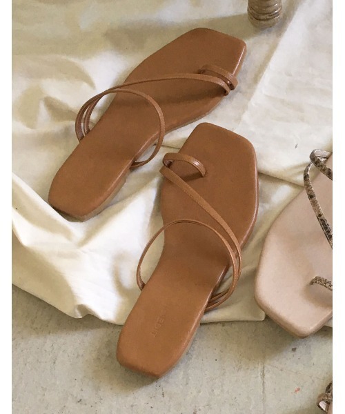 Re:EDIT（リエディ）の「親指リングビーチサンダル（サンダル・レディース・ブラック/シルバー/グレイッシュベージュ/パイソン/キャメル/ゴールド・LARGE/SMALL/X-SMALL/XX-LARGE/X-LARGE/MEDIUM）」の4枚目の写真