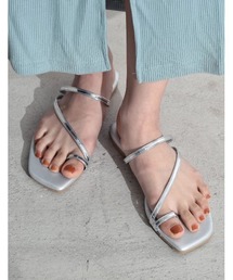 親指リングビーチサンダル