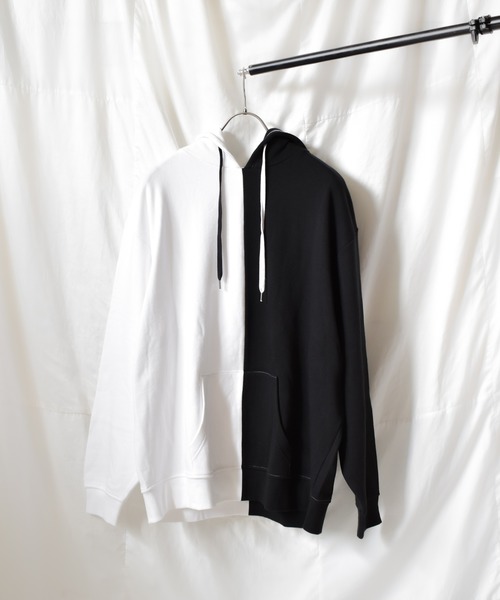 TRAP/U （トラップユー）の「【TRAP/U】シンメトリー配色裏毛プルパーカ（Tシャツ/カットソー・レディース・ベージュ/オフホワイト/カーキ・MEDIUM/LARGE）」の2枚目の写真