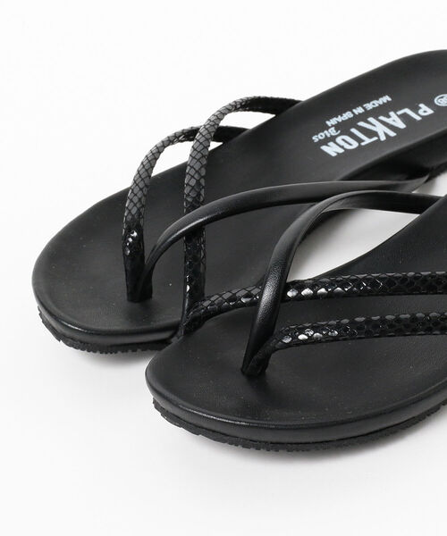 Ray BEAMS（レイビームス）の「PLAKTON / スネーク トング サンダル（サンダル・レディース・ベージュ/ブラック・38/39/35/36/37）」の10枚目の写真