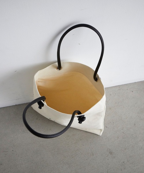 EFOLE（エフォル）の「【EFOLE】 キャンバス　ロゴ　トート（トートバッグ・レディース・オフホワイト・FREE）」の3枚目の写真