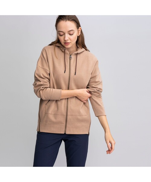 AIGLE(エーグル)の「ドロップショルダースウェットジップパーカ(パーカー・レディース・ホワイト/ベージュ/ネイビー/アイボリー・S/M/L)」の4枚目の写真