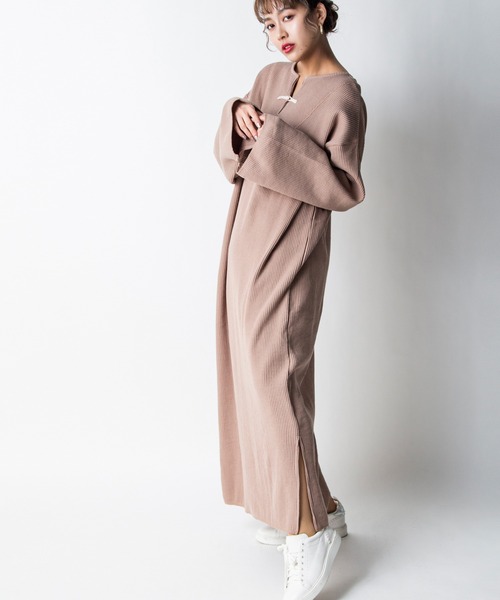 MILLION CARATS（ミリオンカラッツ）の「【STYLE4】チャイナ風ワッフルワンピース（ワンピース・レディース・ライトグレー/サンドベージュ・FREE）」の3枚目の写真