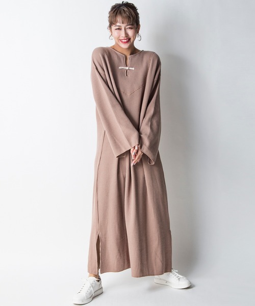MILLION CARATS（ミリオンカラッツ）の「【STYLE4】チャイナ風ワッフルワンピース（ワンピース・レディース・ライトグレー/サンドベージュ・FREE）」の5枚目の写真