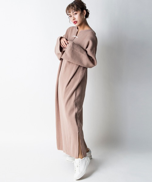 MILLION CARATS（ミリオンカラッツ）の「【STYLE4】チャイナ風ワッフルワンピース（ワンピース・レディース・ライトグレー/サンドベージュ・FREE）」の8枚目の写真