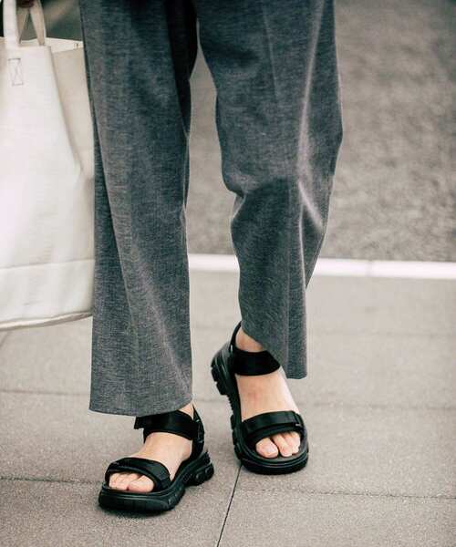 URBAN RESEARCH（アーバンリサーチ）の「ドライTRリネンイージーパンツ（その他パンツ・メンズ・ネイビー/チェック・LARGE/MEDIUM）」の12枚目の写真