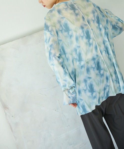 VACANCY（ヴァカンシー）の「ニュアンス柄シアートップス（シャツ/ブラウス・レディース・ブルー/その他・FREE）」の9枚目の写真