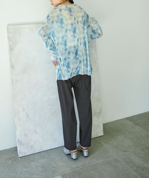 VACANCY（ヴァカンシー）の「ニュアンス柄シアートップス（シャツ/ブラウス・レディース・ブルー/その他・FREE）」の8枚目の写真