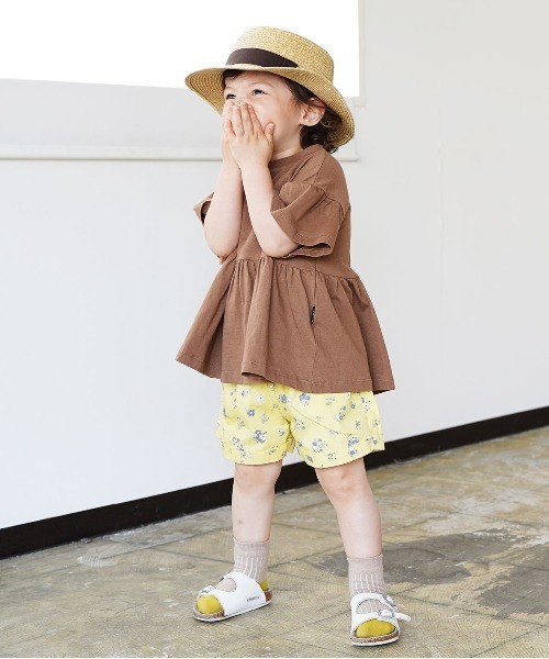 quoti use fith（クゥオティ　ユース　フィス）の「ブロードフラワープリント タック ショートパンツ（その他パンツ・キッズ・グレー/イエロー・100/130/80/110/120/90）」の17枚目の写真