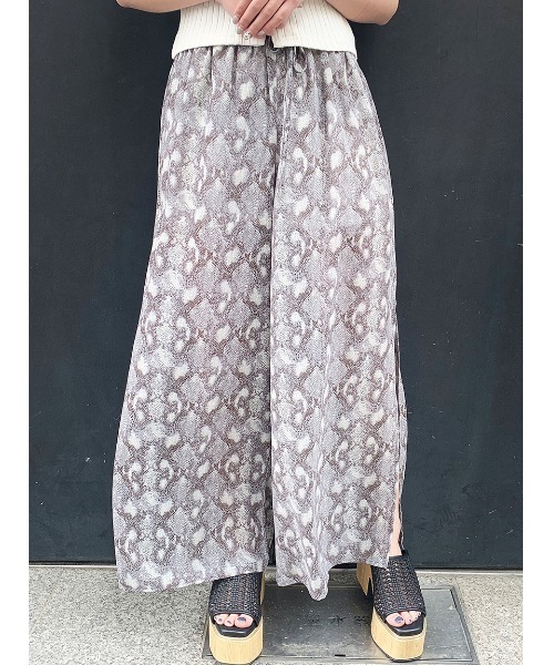 one way（ワンウェイ）の「【oneway Jeans】エアリーパンツ（その他パンツ・レディース・ライトグレー/ブラック/ベージュ・FREE）」の8枚目の写真