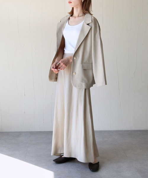 Chillfar（チルファー）の「サテンAラインスカート（スカート・レディース・ブラック/ベージュ/ミント・MEDIUM/LARGE）」の14枚目の写真