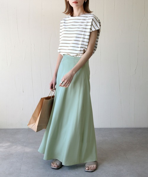 Chillfar（チルファー）の「サテンAラインスカート（スカート・レディース・ブラック/ベージュ/ミント・MEDIUM/LARGE）」の16枚目の写真