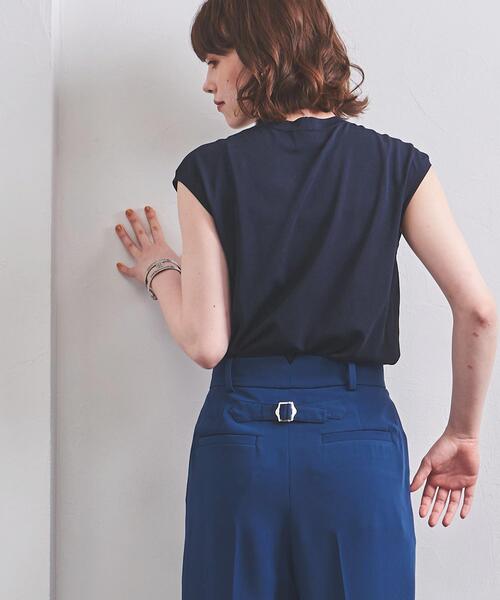 UNITED ARROWS（ユナイテッドアローズ）の「UBC ミニハイネック フレンチスリーブニット◆（ニット/セーター・レディース・ダークブラウン/ベージュ/ネイビー・FREE）」の8枚目の写真