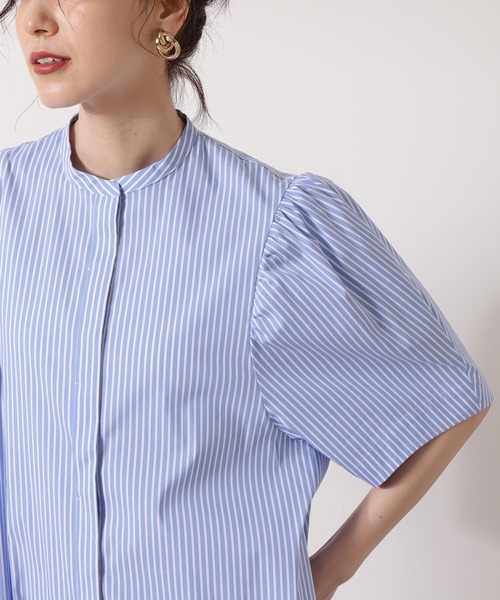 N.（N. Natural Beauty Basic）（エヌエヌナチュラルビューティーベーシック）の「◆ギャザーカーブスリーブワンピース（ワンピース・レディース・オフホワイト/ブラック/ブルー系その他・MEDIUM）」の7枚目の写真