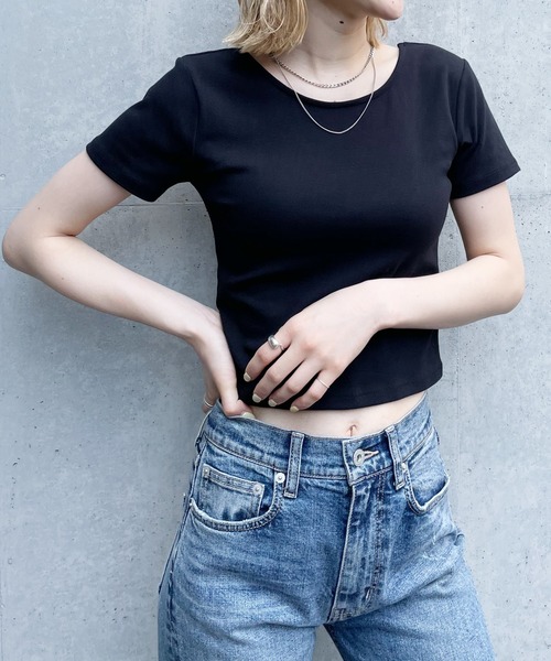 SPIRALGIRL(スパイラルガール)の「バックオープンちびTシャツ(Tシャツ/カットソー・レディース・ブラック/オフホワイト/ピンク・FREE)」の3枚目の写真