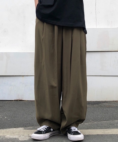 KOR(ケーオーアール)の「ウエストゴム スーパーワイドイージーパンツ(その他パンツ・メンズ・ブラック・M/L/XL)」の2枚目の写真