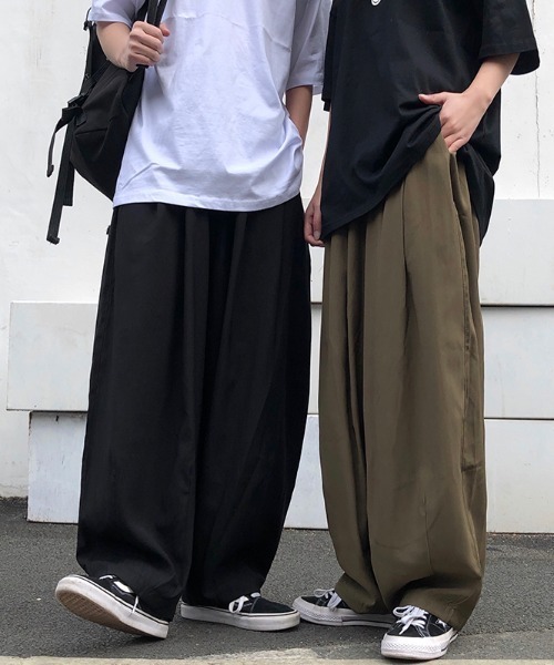 KOR(ケーオーアール)の「ウエストゴム スーパーワイドイージーパンツ(その他パンツ・メンズ・ブラック・M/L/XL)」の3枚目の写真