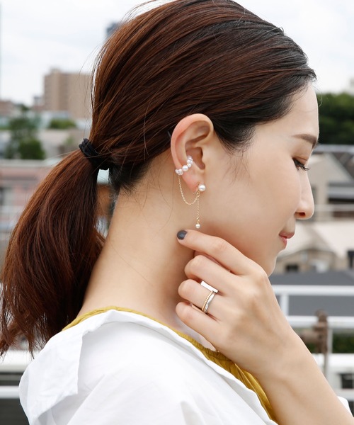 colleca la(コレカラ)の「パールイヤカフ×パール樹脂イヤリング(イヤーカフ・レディース・シルバー/ゴールド・フリ-)」の7枚目の写真