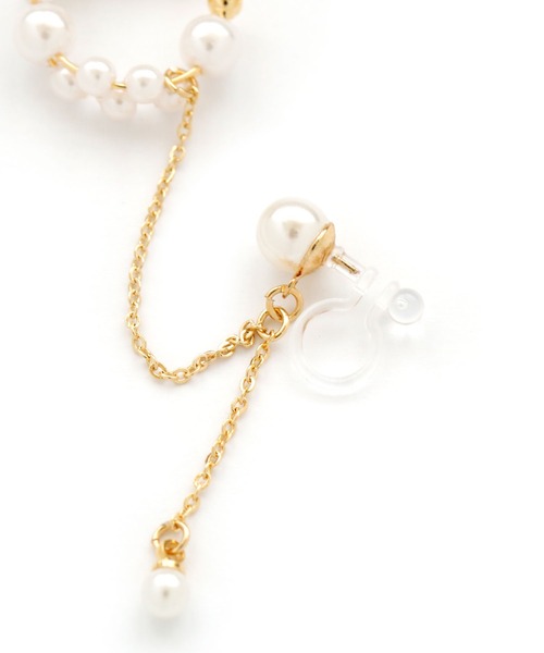 colleca la(コレカラ)の「パールイヤカフ×パール樹脂イヤリング(イヤーカフ・レディース・シルバー/ゴールド・フリ-)」の5枚目の写真