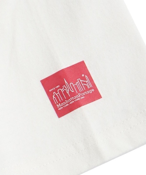 Manhattan Portage（マンハッタンポーテージ）の「Short Sleeve Print T-Shirt Keith Haring（Tシャツ/カットソー・メンズ・ホワイト・SMALL/MEDIUM/LARGE/X-LARGE）」の7枚目の写真