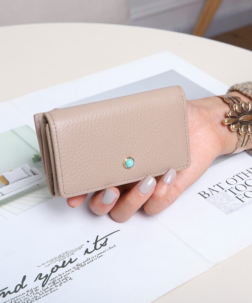 Ungrid（アングリッド）の「【Ungrid/アングリッド】牛革天然石ブローチ　L字ファスナーポケット付きキーケース（キーケース/キーアクセサリー・レディース・ダークグリーン/キャメル/ダークブルー/ワイン/カーキ/オリーブ/ターコイズブルー/ライトグリーン/マスタード/ブラック/ベージュ系その他/ベージュ/ピンク/グレー/ミント/ブルー系その他/アイボリー・FREE）」の5枚目の写真