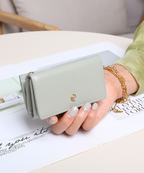 Ungrid（アングリッド）の「【Ungrid/アングリッド】牛革天然石ブローチ　L字ファスナーポケット付きキーケース（キーケース/キーアクセサリー・レディース・ダークグリーン/キャメル/ダークブルー/ワイン/カーキ/オリーブ/ターコイズブルー/ライトグリーン/マスタード/ブラック/ベージュ系その他/ベージュ/ピンク/グレー/ミント/ブルー系その他/アイボリー・FREE）」の9枚目の写真