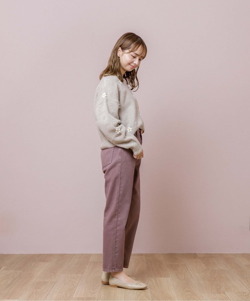 flower（フラワー）の「エンブロイダリーフラワーズニット（ニット/セーター・レディース・ベージュ/イエロー/アイボリー・FREE）」の18枚目の写真