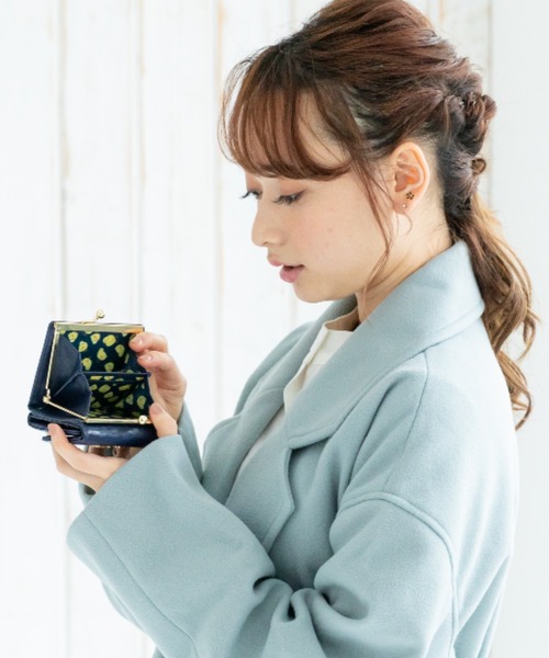 PAUL & JOE ACCESSOIRES（ポールアンドジョーアクセソワ）の「PAUL & JOE ACCESSOIRES (ポール＆ジョーアクセソワ) 口金ミニ財布 ヒヨコ ポールアンドジョー（財布・レディース・ネイビー/ピンク・FREE）」の5枚目の写真