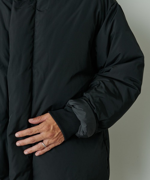 Lui's（ルイス）の「ホワイトグースワイドビッグシルエットダウンジャケット（ダウンジャケット/コート・メンズ・グレー/ブラック・SMALL/MEDIUM）」の7枚目の写真