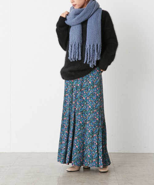 Omekashi(オメカシ)の「リサイクルフリンジストール(マフラー・レディース・グレー/ブルー/オフホワイト・FREE)」の12枚目の写真