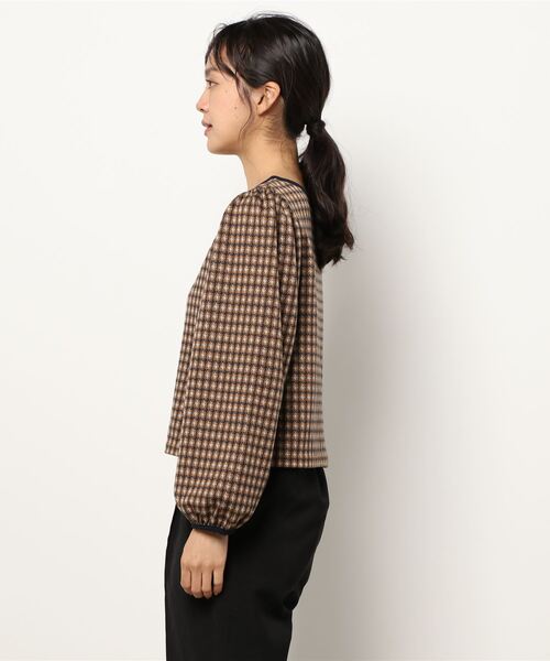 ems excite（エムズエキサイト）の「パイピングチェック柄カットソー（Tシャツ/カットソー・レディース・ベージュ/ブラック系その他/ダークブラウン・FREE）」の4枚目の写真