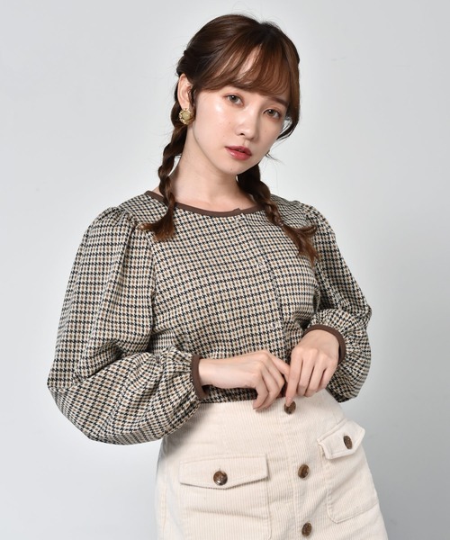 ems excite（エムズエキサイト）の「パイピングチェック柄カットソー（Tシャツ/カットソー・レディース・ベージュ/ブラック系その他/ダークブラウン・FREE）」の3枚目の写真