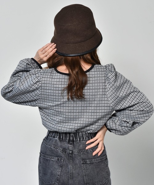 ems excite（エムズエキサイト）の「パイピングチェック柄カットソー（Tシャツ/カットソー・レディース・ベージュ/ブラック系その他/ダークブラウン・FREE）」の22枚目の写真