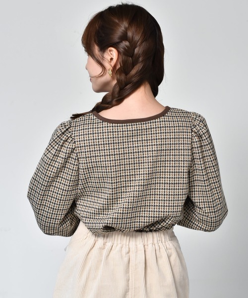 ems excite（エムズエキサイト）の「パイピングチェック柄カットソー（Tシャツ/カットソー・レディース・ベージュ/ブラック系その他/ダークブラウン・FREE）」の15枚目の写真