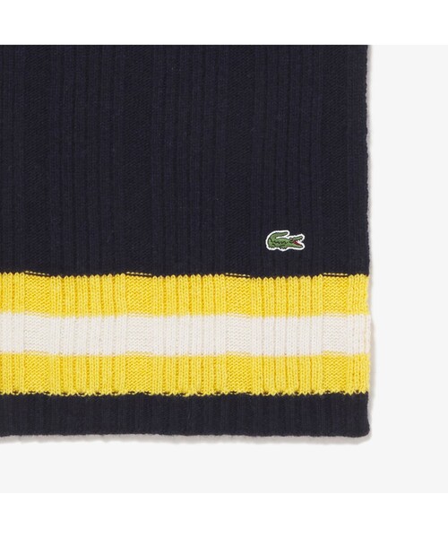 LACOSTE(ラコステ)の「ボーダーラインニットマフラー(マフラー・レディース・ネイビー/オフホワイト・FREE)」の3枚目の写真