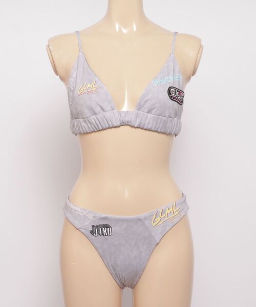 GUACAMOLE（ガカモレ）の「GUACAMOLE 4D recycled textured traiangle bikini（水着・レディース・レッド/イエロー/ライトグレー/ホワイト・MEDIUM）」の3枚目の写真