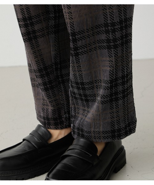 AZUL by moussy(アズールバイマウジー)の「CORDUROY TAPERED PANTS/コーデュロイテーパードパンツ(その他パンツ・メンズ・ブラック/ベージュ/グレー系その他・MEDIUM/LARGE)」の15枚目の写真