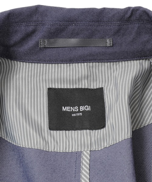 MEN'S BIGI（メンズビギ）の「ストレッチシャンブレースプリングコート（ステンカラーコート・メンズ・ベージュ/ネイビー・01/02/03）」の21枚目の写真