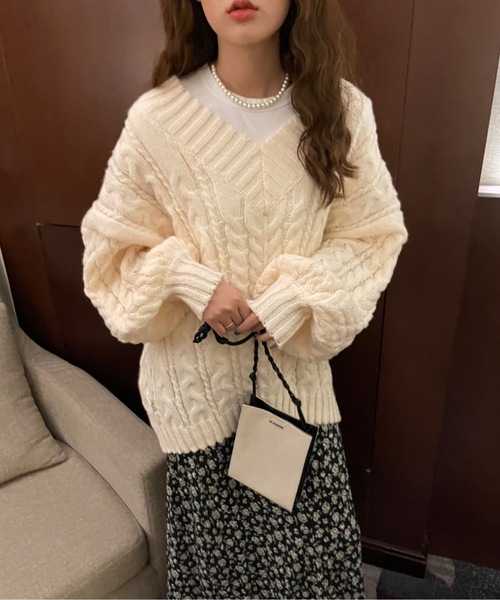 Didot.showroom（ディドット ショールーム）の「vneck volume cable knit / Vネックボリュームスリーブケーブルニット（ニット/セーター・レディース・アイボリー/グレー/ブルー・FREE）」の13枚目の写真
