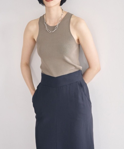 TODAYFUL（トゥデイフル）の「TODAYFUL(トゥデイフル) "Highgauge Knit Tanktop"ハイゲージニットタンクトップ/12210512（タンクトップ・レディース・ブラック/オリーブ/サックスブルー/オレンジ/キャメル/キナリ・ONE SIZE）」の3枚目の写真