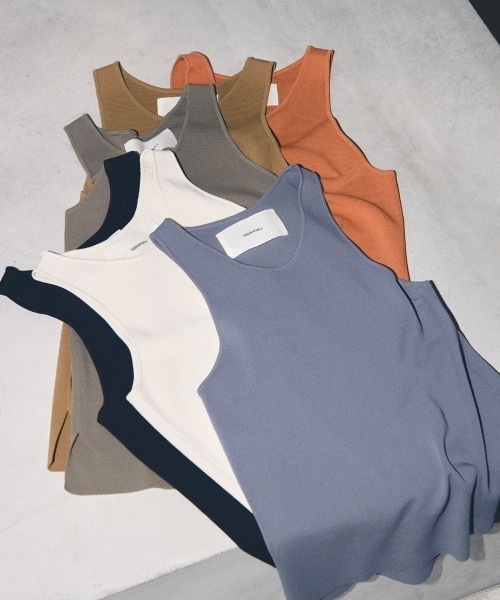 TODAYFUL（トゥデイフル）の「TODAYFUL(トゥデイフル) "Highgauge Knit Tanktop"ハイゲージニットタンクトップ/12210512（タンクトップ・レディース・ブラック/オリーブ/サックスブルー/オレンジ/キャメル/キナリ・ONE SIZE）」の19枚目の写真
