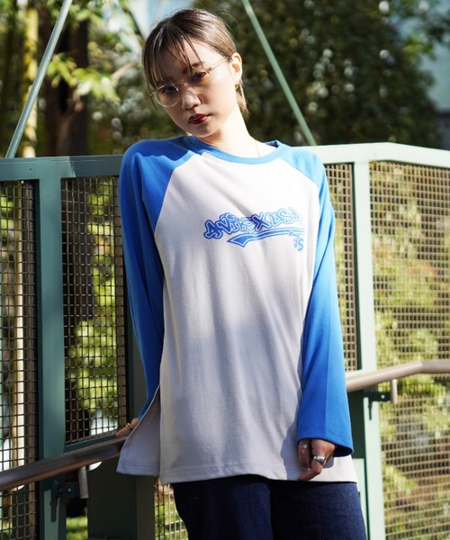 AVIREX（アヴィレックス）の「【直営店限定】AVIREX USA75 RAGLAN L/S T-SHIRT/ ラグラン長袖ティーシャツ（Tシャツ/カットソー・レディース・ブラック/グリーン/その他5・FREE）」の19枚目の写真